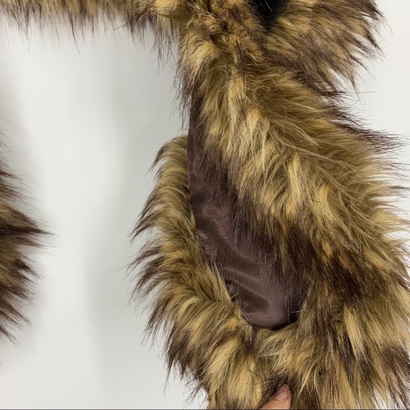 Faux Frenzi By Dena Plush Faux Fur Velour Wide Wrap Shawl Scarf Black & Brown - Picture 8 of 12